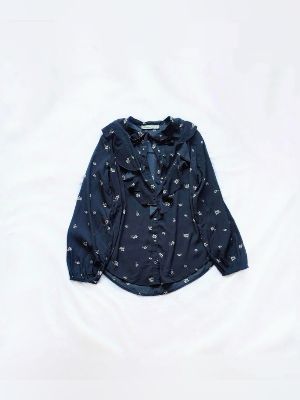 abercrombie & fitch ⋆ floral ruffle blouse